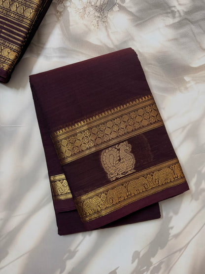Kanchi cotton saree with rettapett border