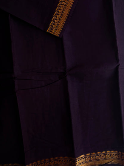 Sungudi Cotton saree with Velthari blouse brown