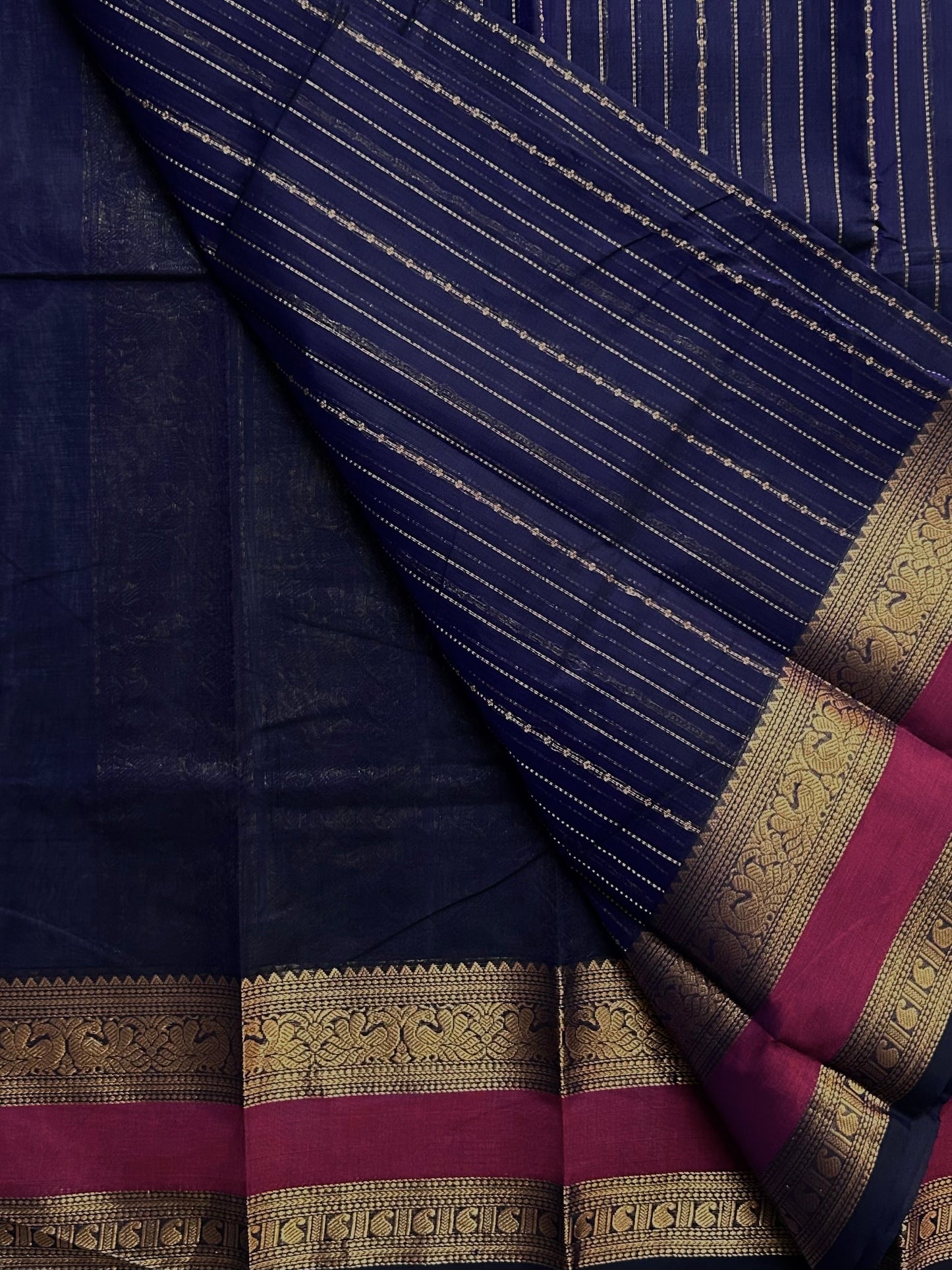 Kanchi cotton saree in Vairaoosi weaves & grand pallu