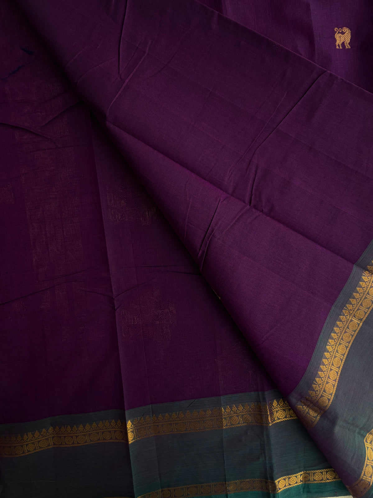 Kanchi cotton saree with butta weaves & zari pallu