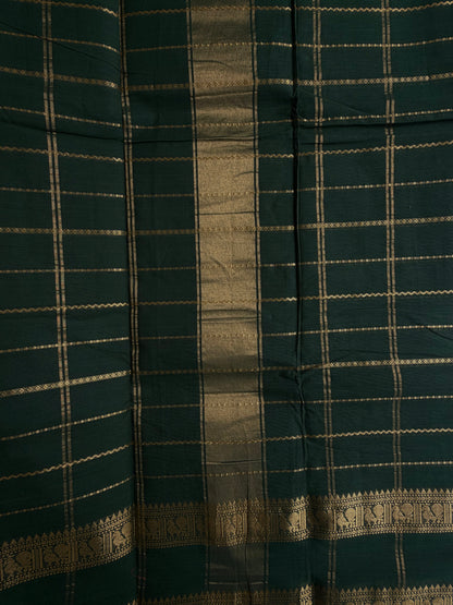 Kanchi cotton saree in Velthari pattern weaves - Green