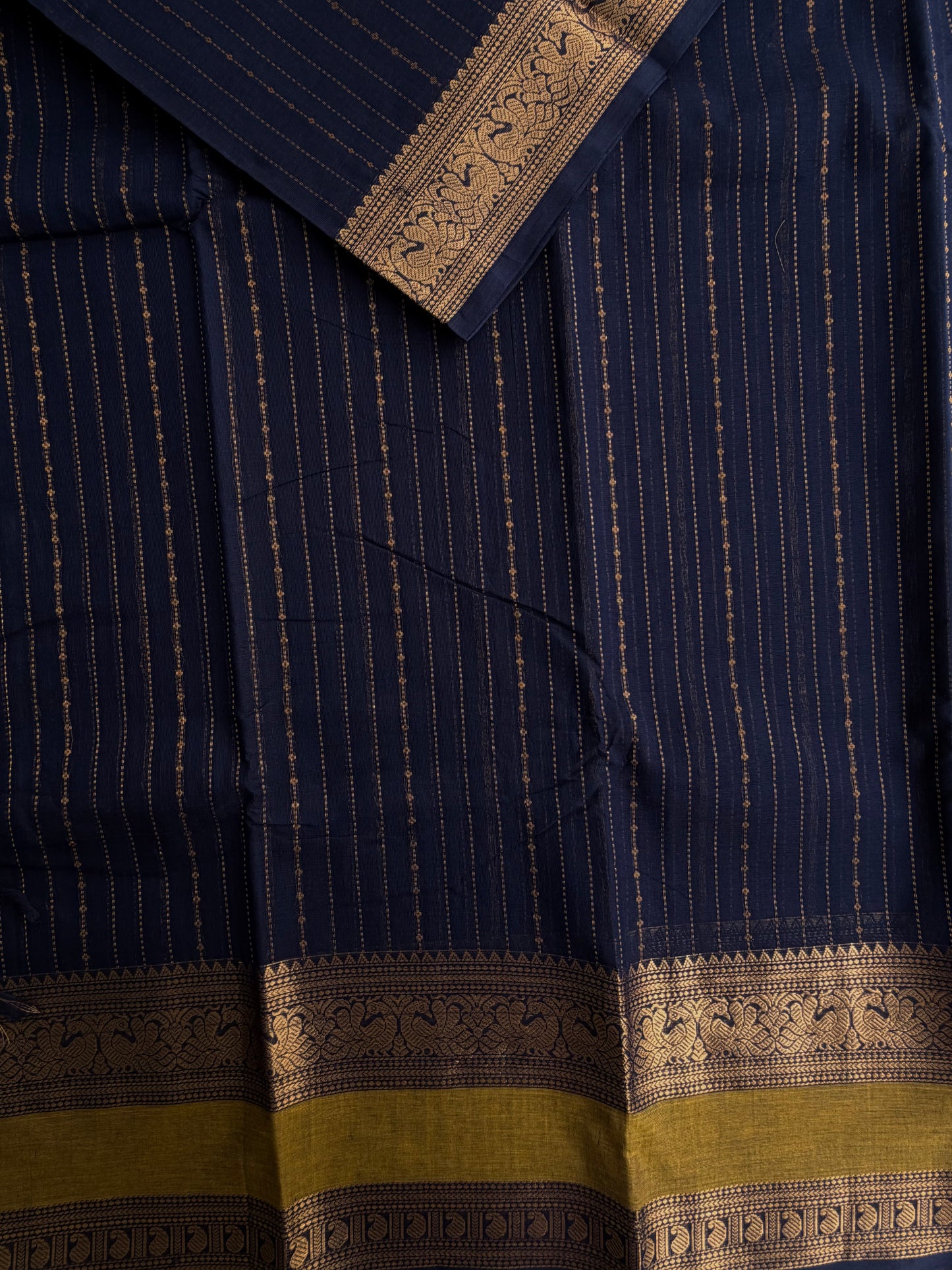 Kanchi cotton saree with Vairaoosi weaves Dark blue