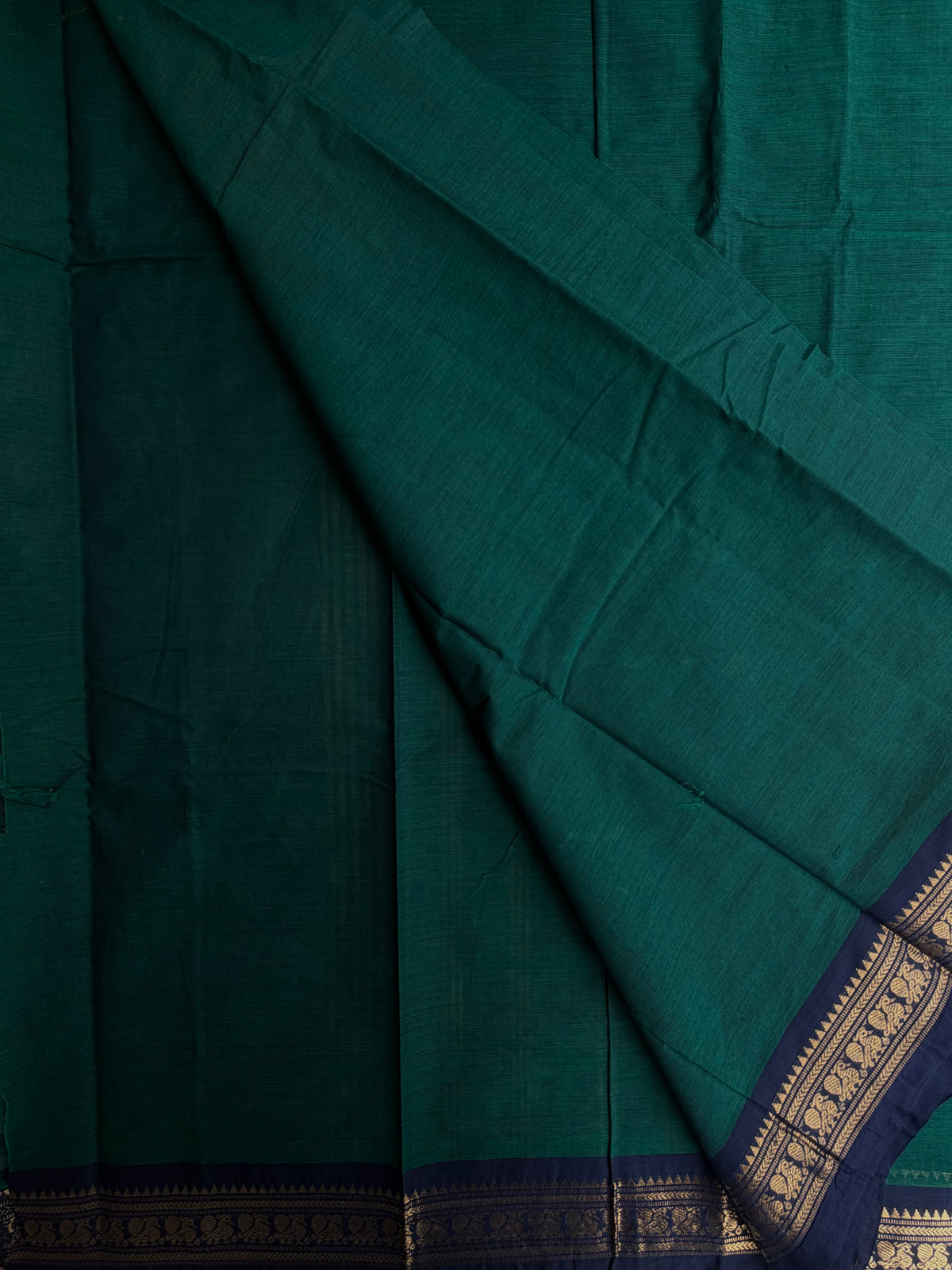 Kanchi cotton saree with zari weaves peacock green