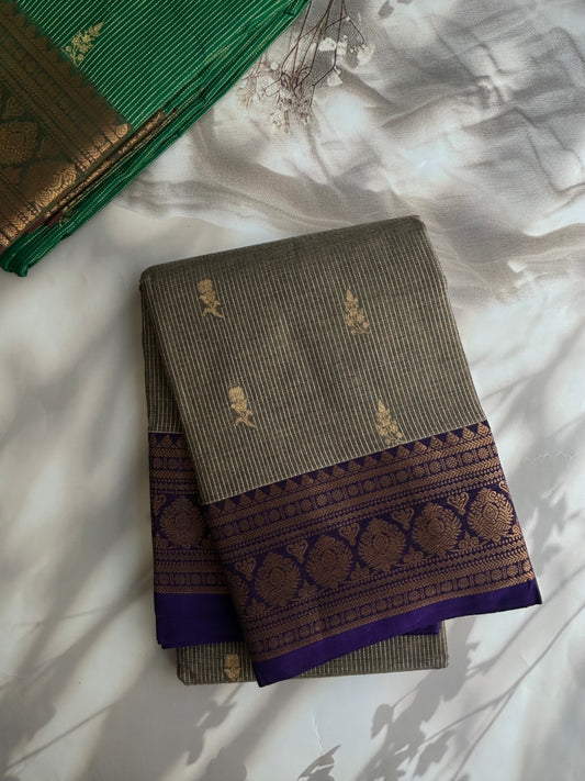 Kanchi cotton saree in Vairaoosi weaves
