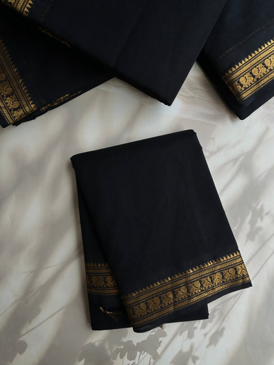 Kanchi cotton saree with minimal zari border - black