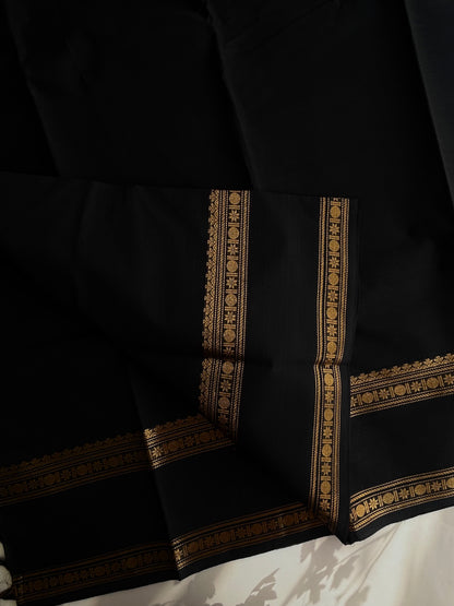 Black Kanchi cotton saree with zari border