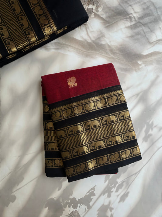 Kanchi cotton saree with butta weaves and grand pallu