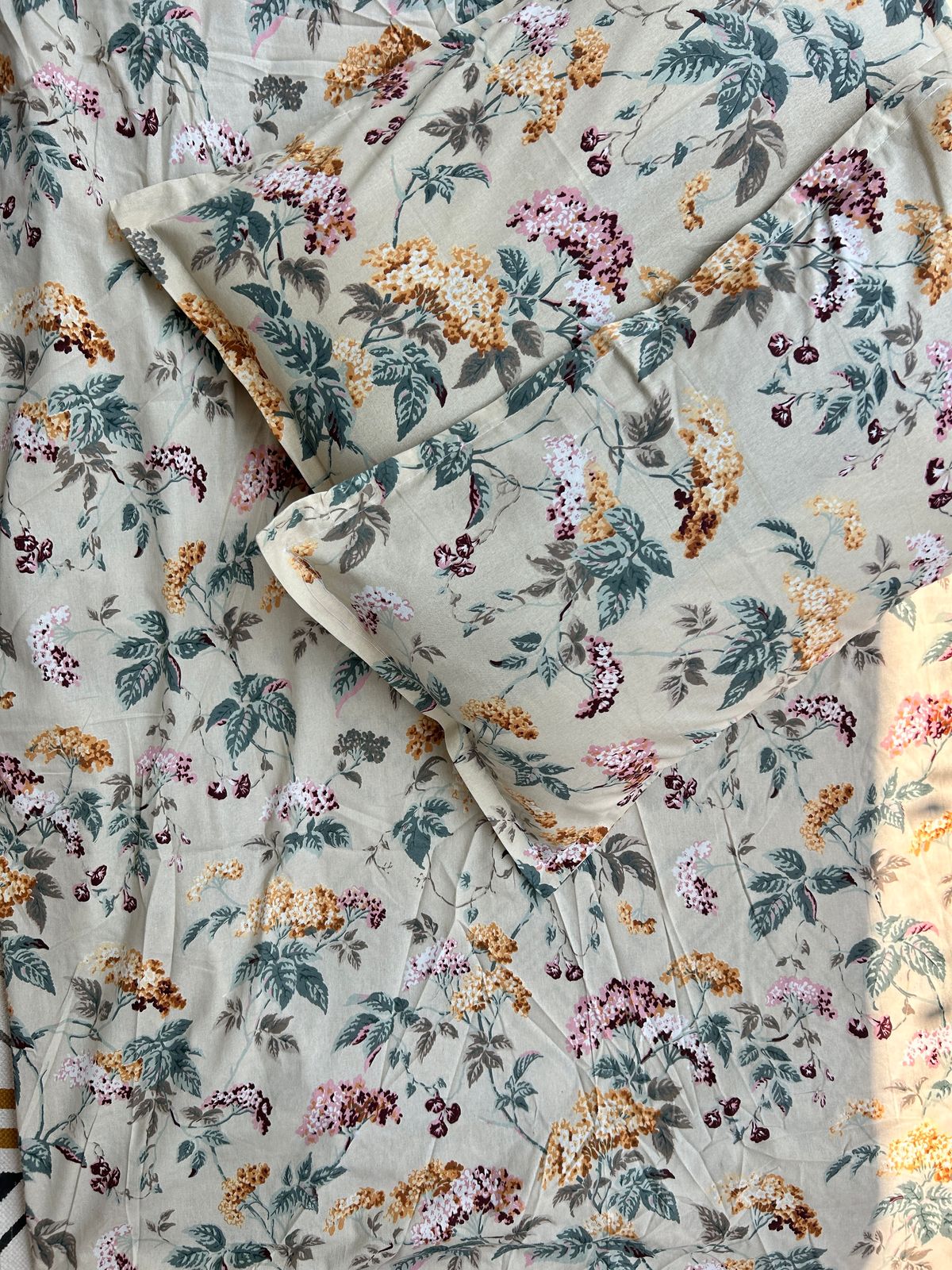 Fitted King size cotton bedsheet