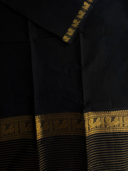 Kanchi cotton saree with zari lines border - black