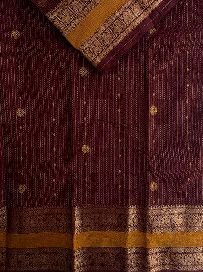 Kanchi cotton saree in Vairaoosi & butta weaves & grand pallu - Brown