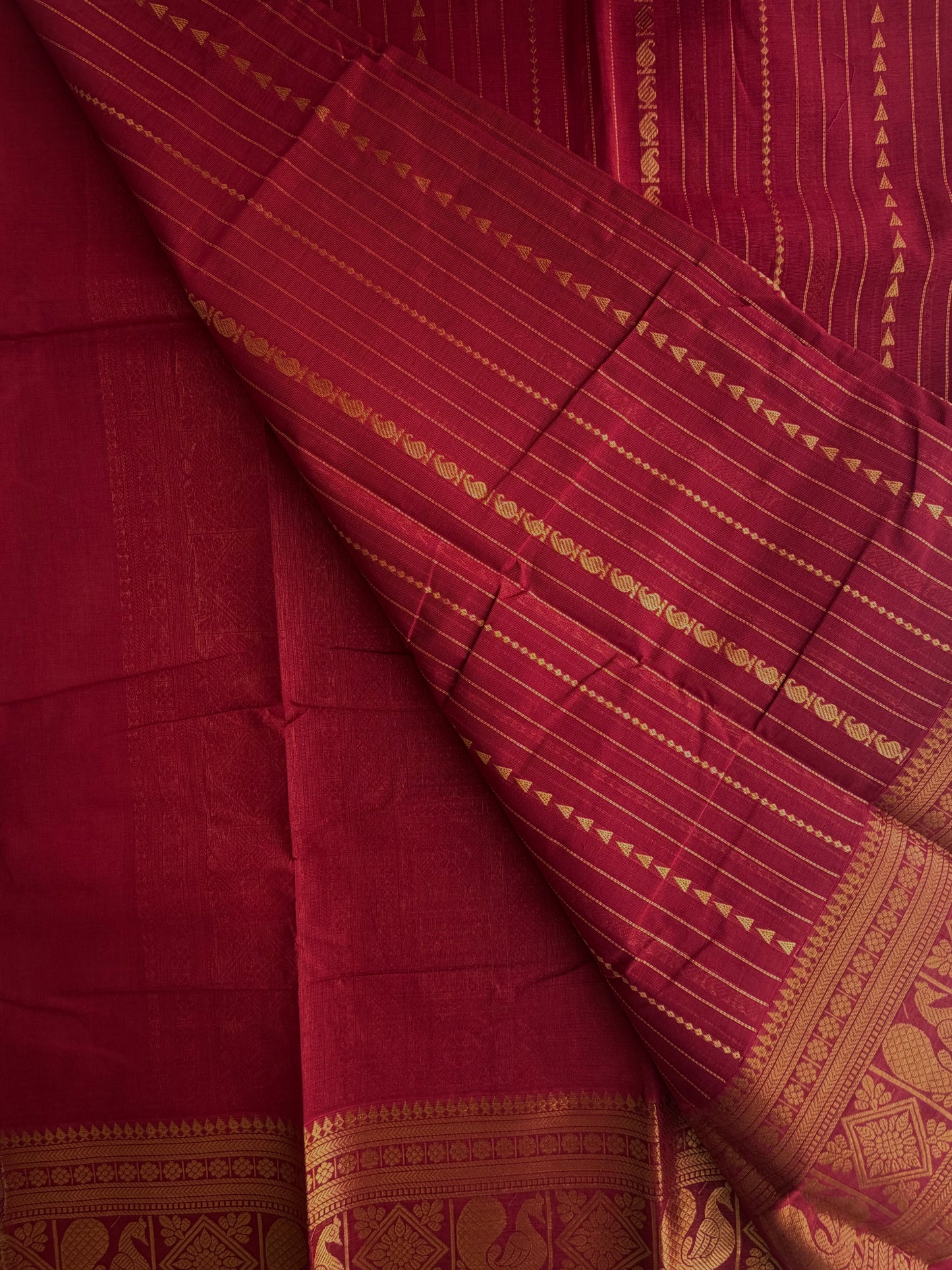 Kanchi cotton Vairaoosi weaves & grand pallu dark red