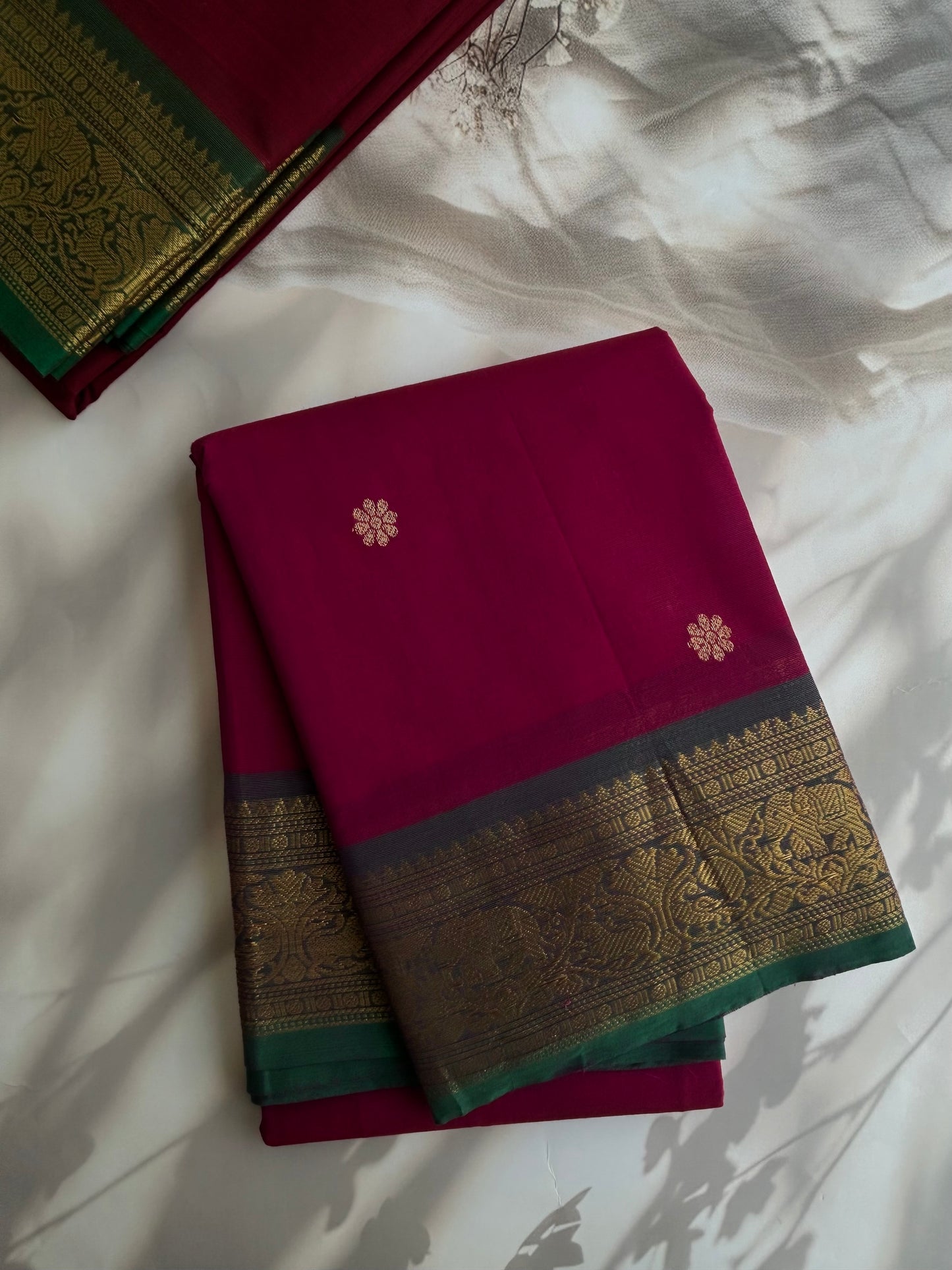 Kanchi Cotton saree with butta weaves and grand pallu