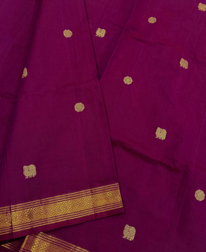 Kanchi cotton with annam zari pallu
