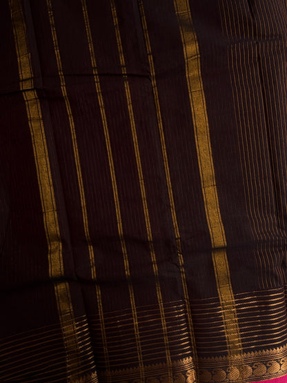 Kanchi cotton saree in Vairaoosi weaves brown