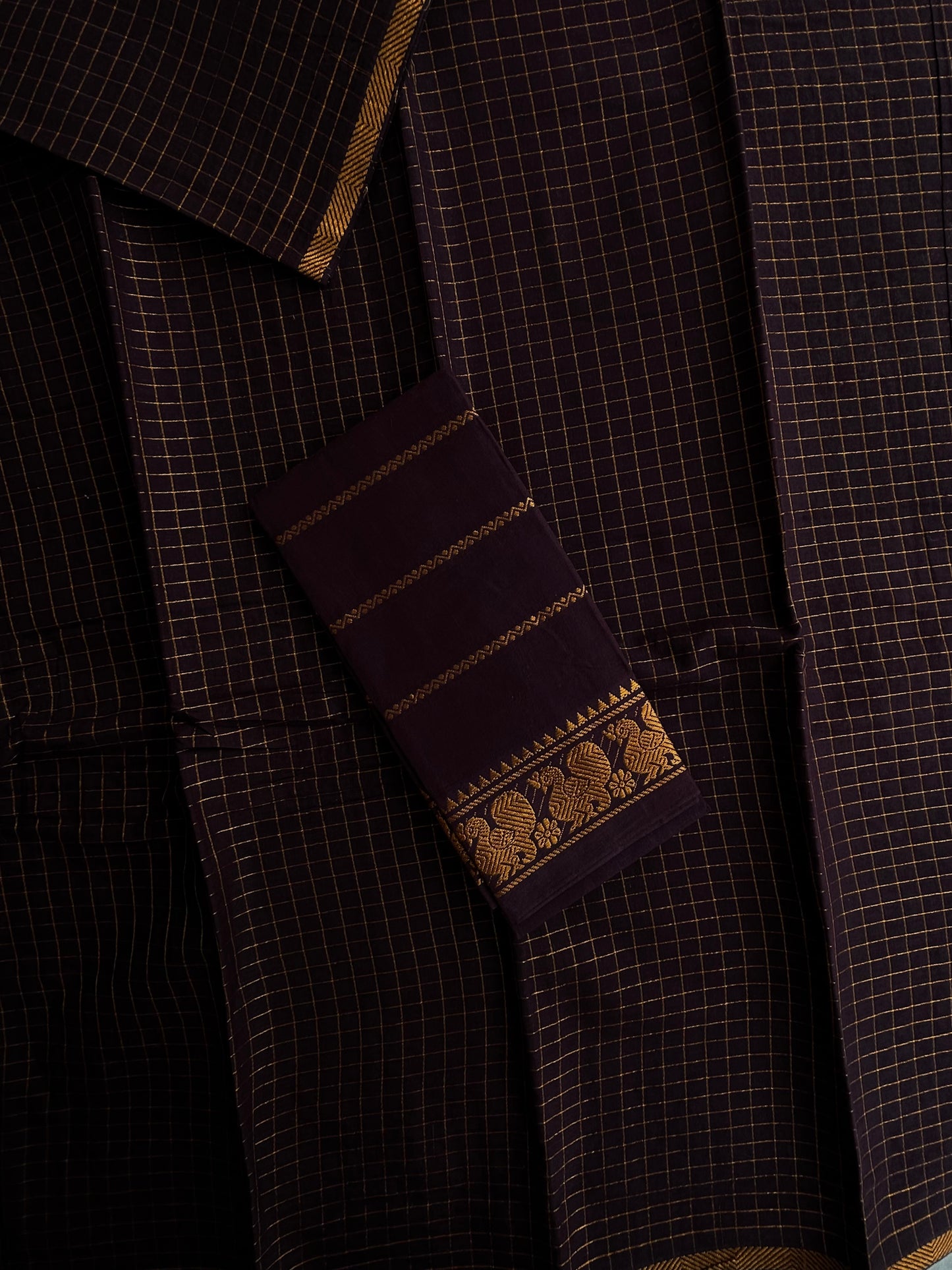 Sungudi cotton saree in checks - brown