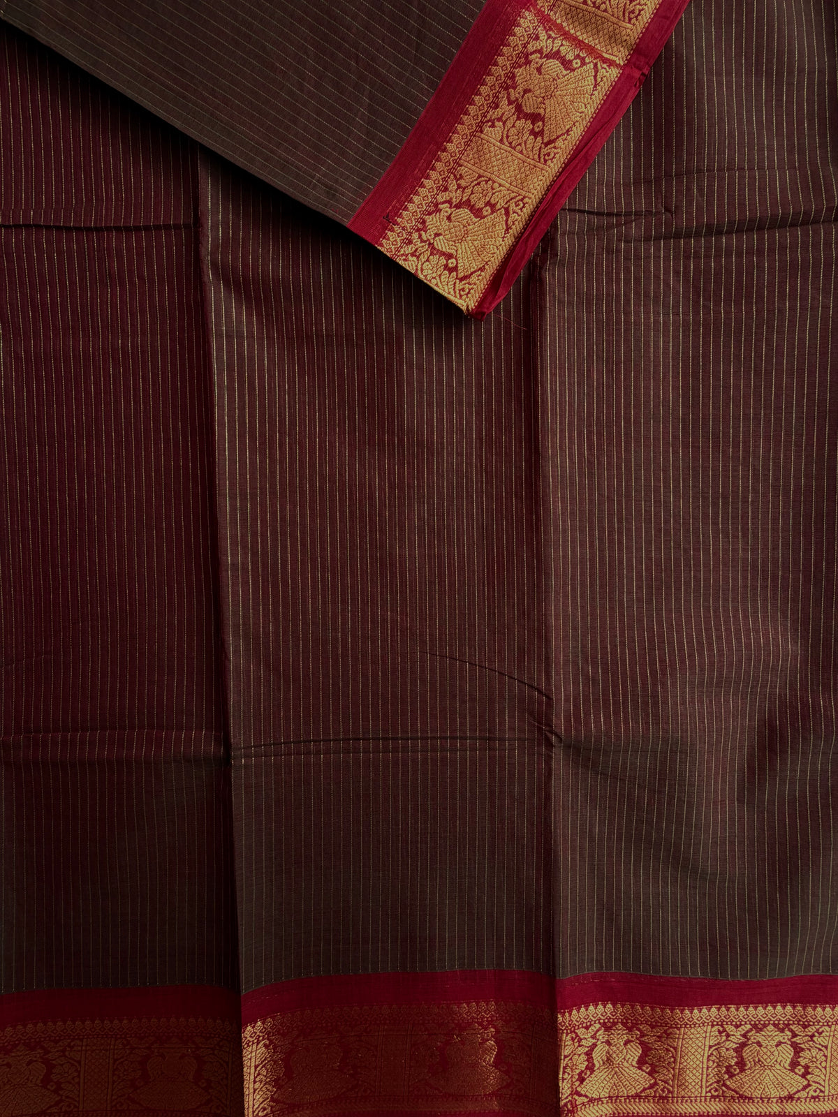 Kanchi cotton saree with Vairaoosi weaves