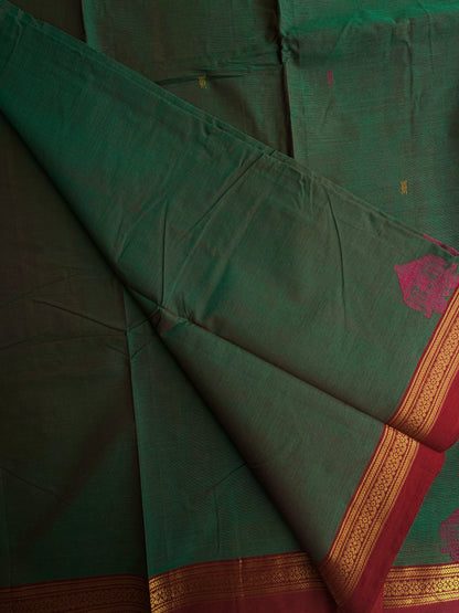 Kanchi cotton saree with butta weaves