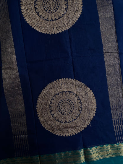 Kanchi cotton saree with annam zari butta weaves & grand pallu