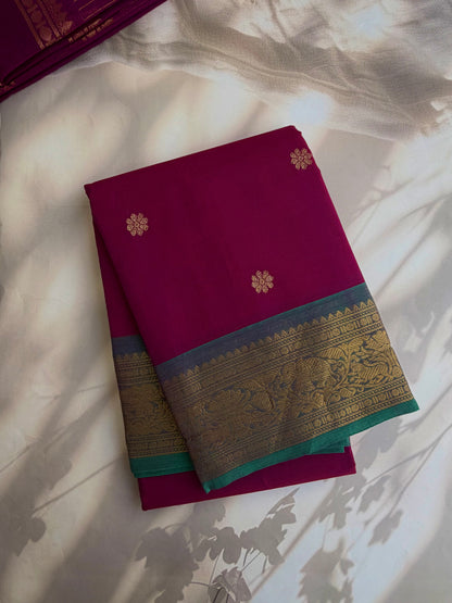 Kanchi cotton saree with butta weaves & zari pallu pink