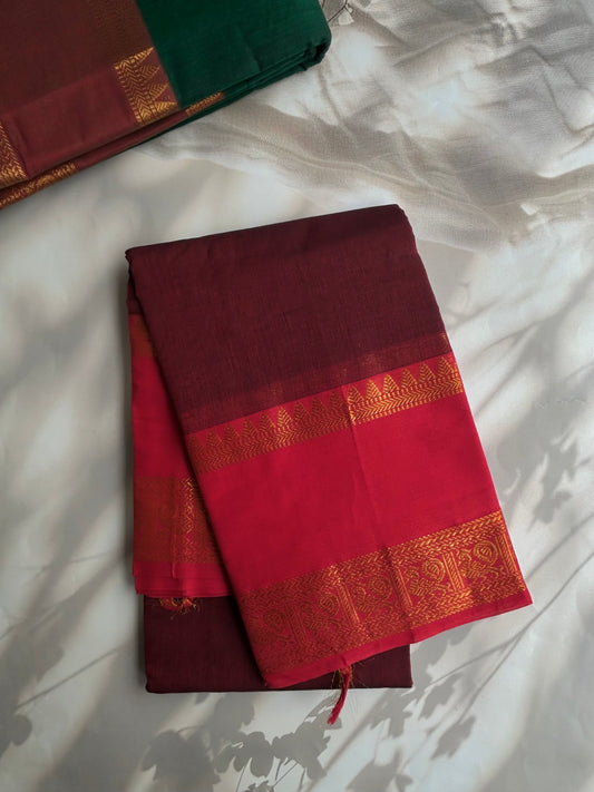 Kanchi cotton saree with contrast zari border