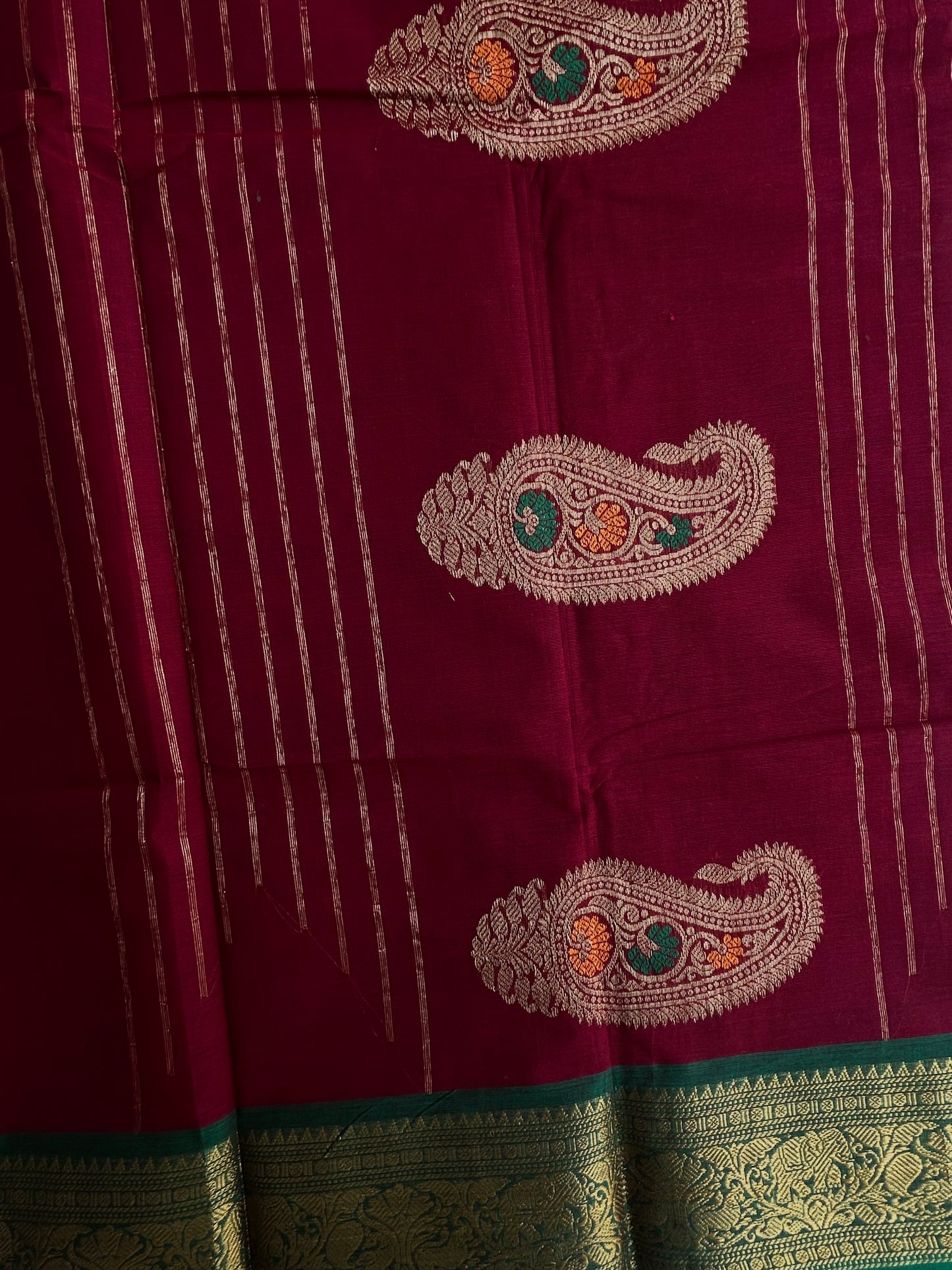 Kanchi cotton saree with butta weaves and grand pallu