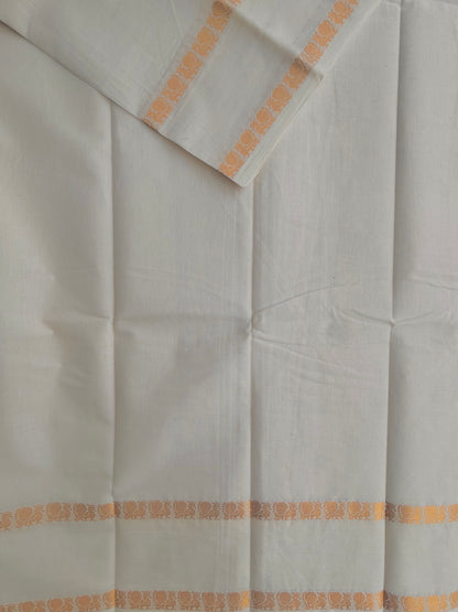 Sungudi Cotton saree with peacock zari border