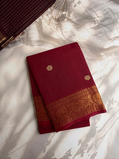 Kanchi cotton saree with butta weaves & zari pallu - maroon