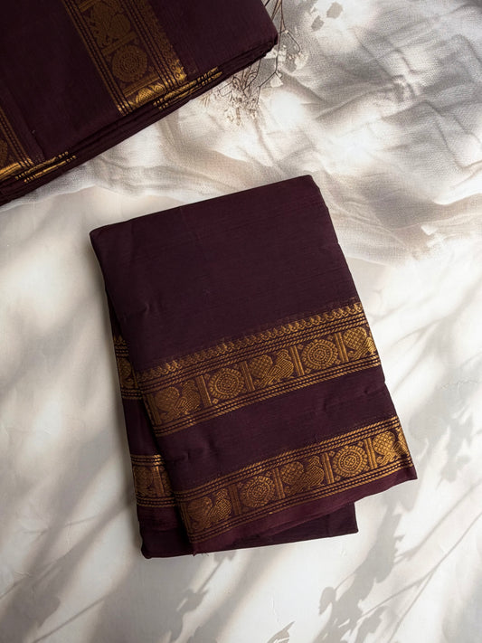 Kanchi cotton saree in zari weaves brown