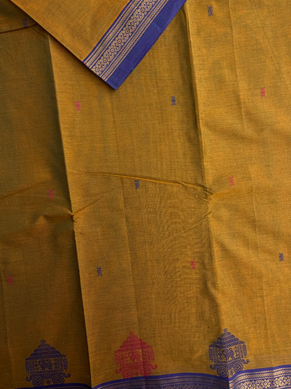 Kanchi cotton saree in butta weaves