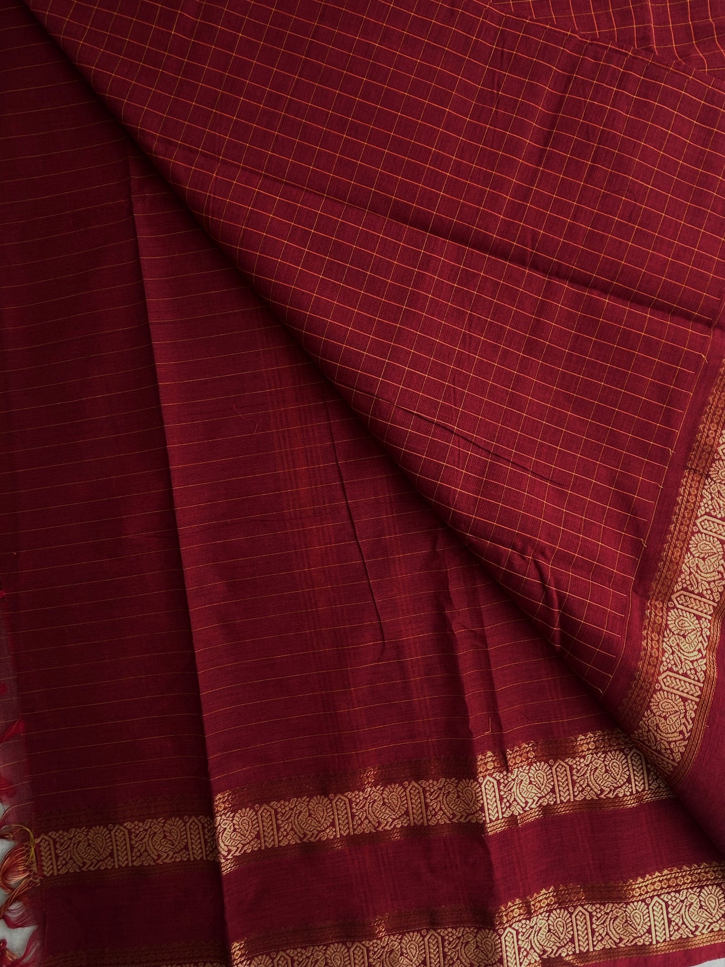 Kanchi cotton saree in kattam pattern maroon