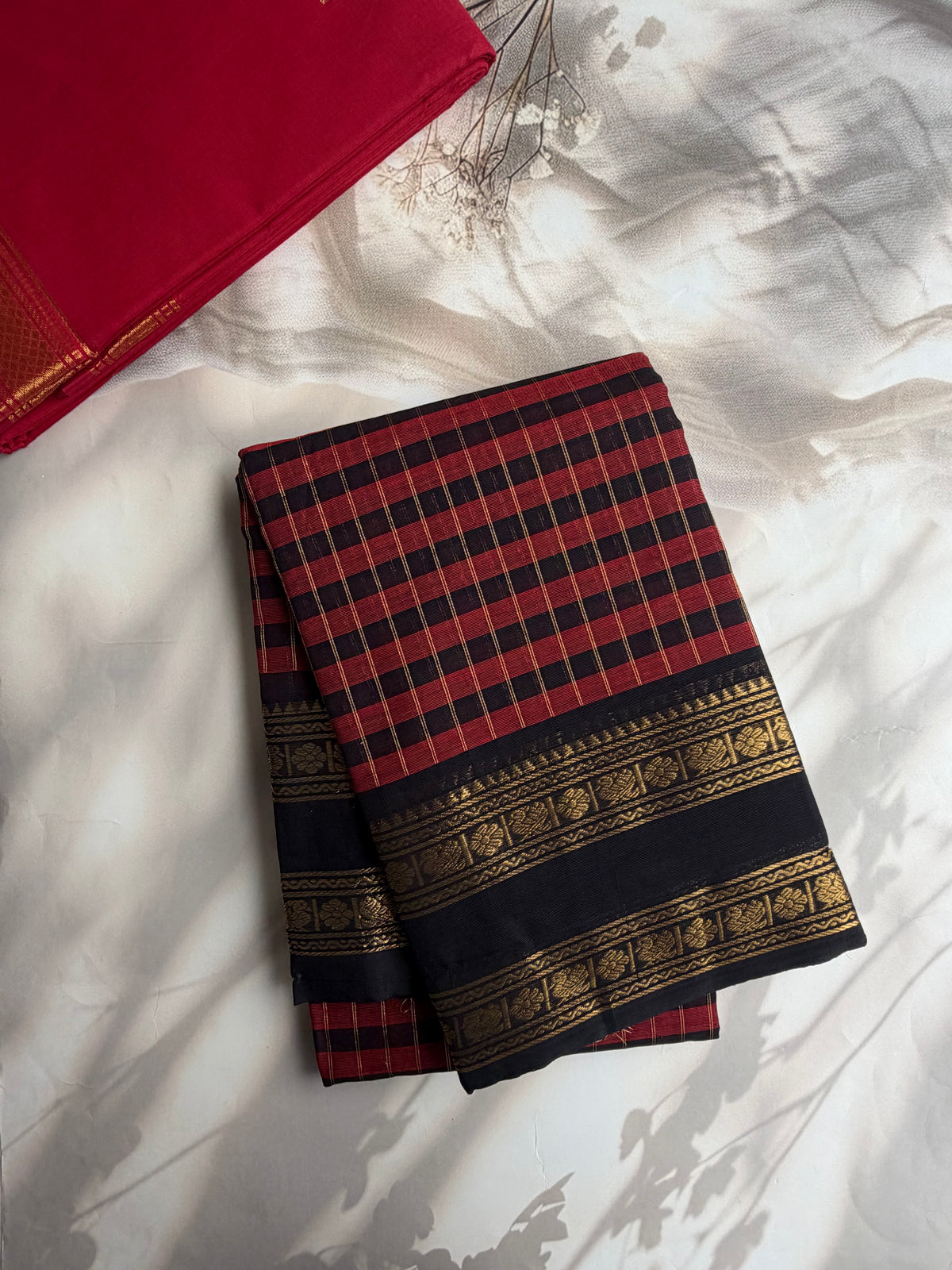 Kanchi cotton saree in kattam pattern & zari border