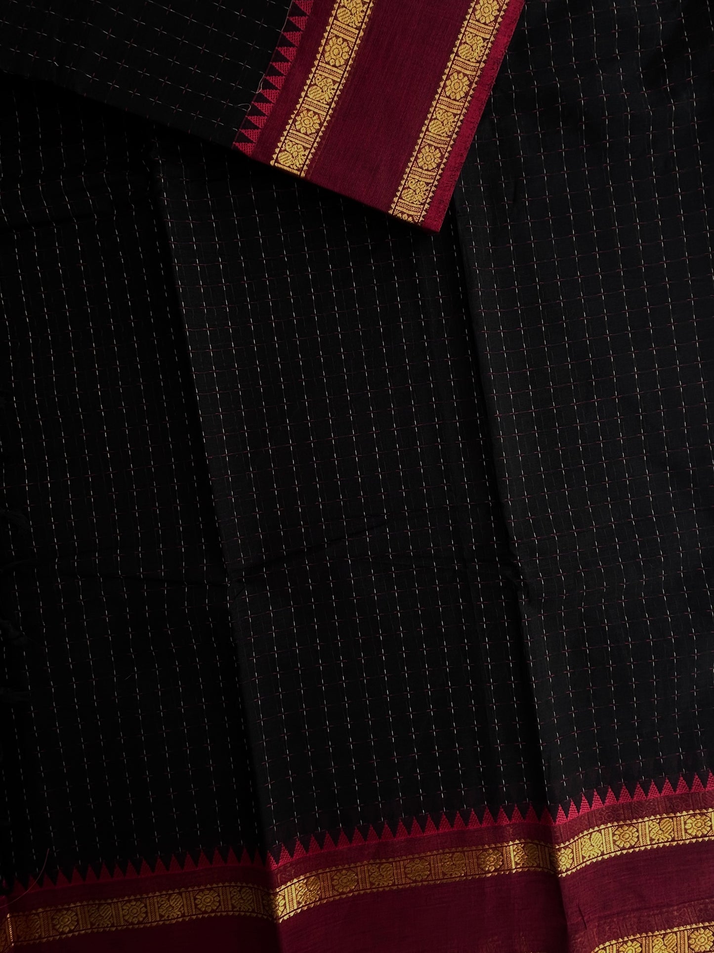 Kanchi cotton saree with korvai border black & maroon
