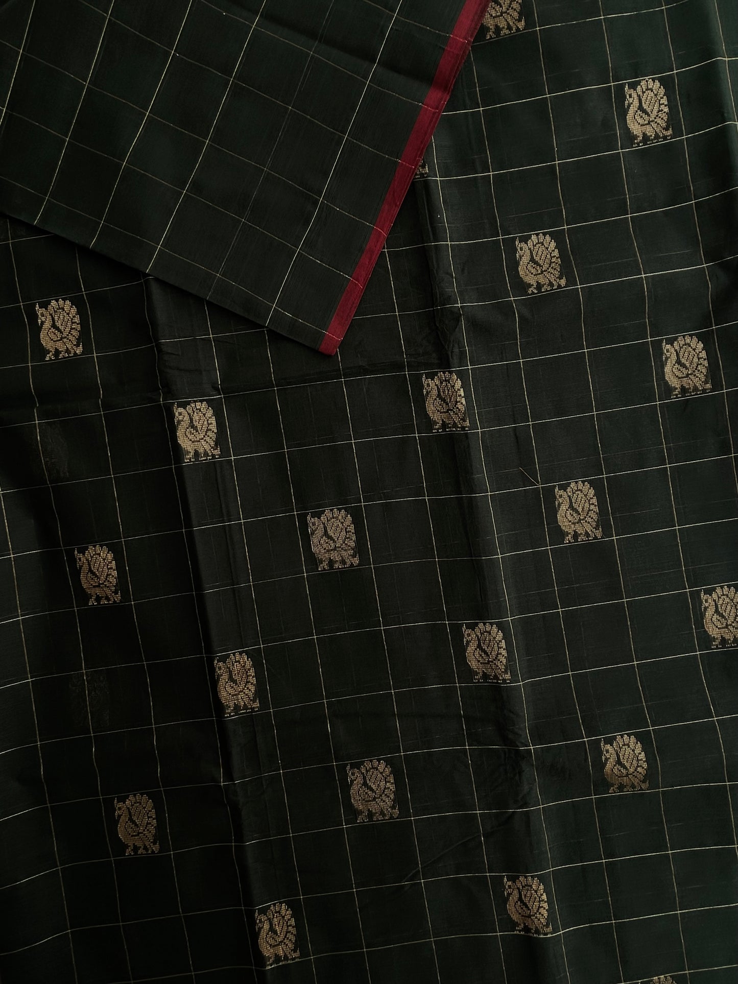 Kanchi cotton with zari weaves and grand pallu - dark green with maroon border