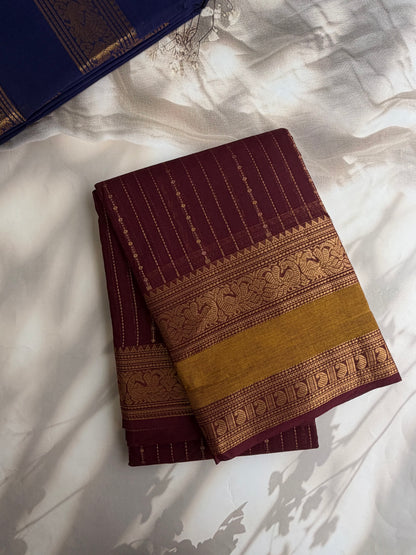 Kanchi cotton saree in Vairaoosi weaves & grand pallu - Brown