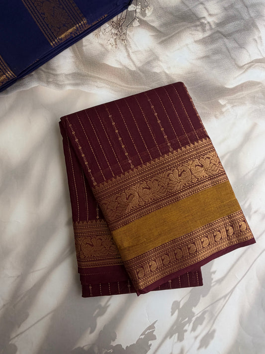 Kanchi cotton saree in Vairaoosi weaves & grand pallu - Brown
