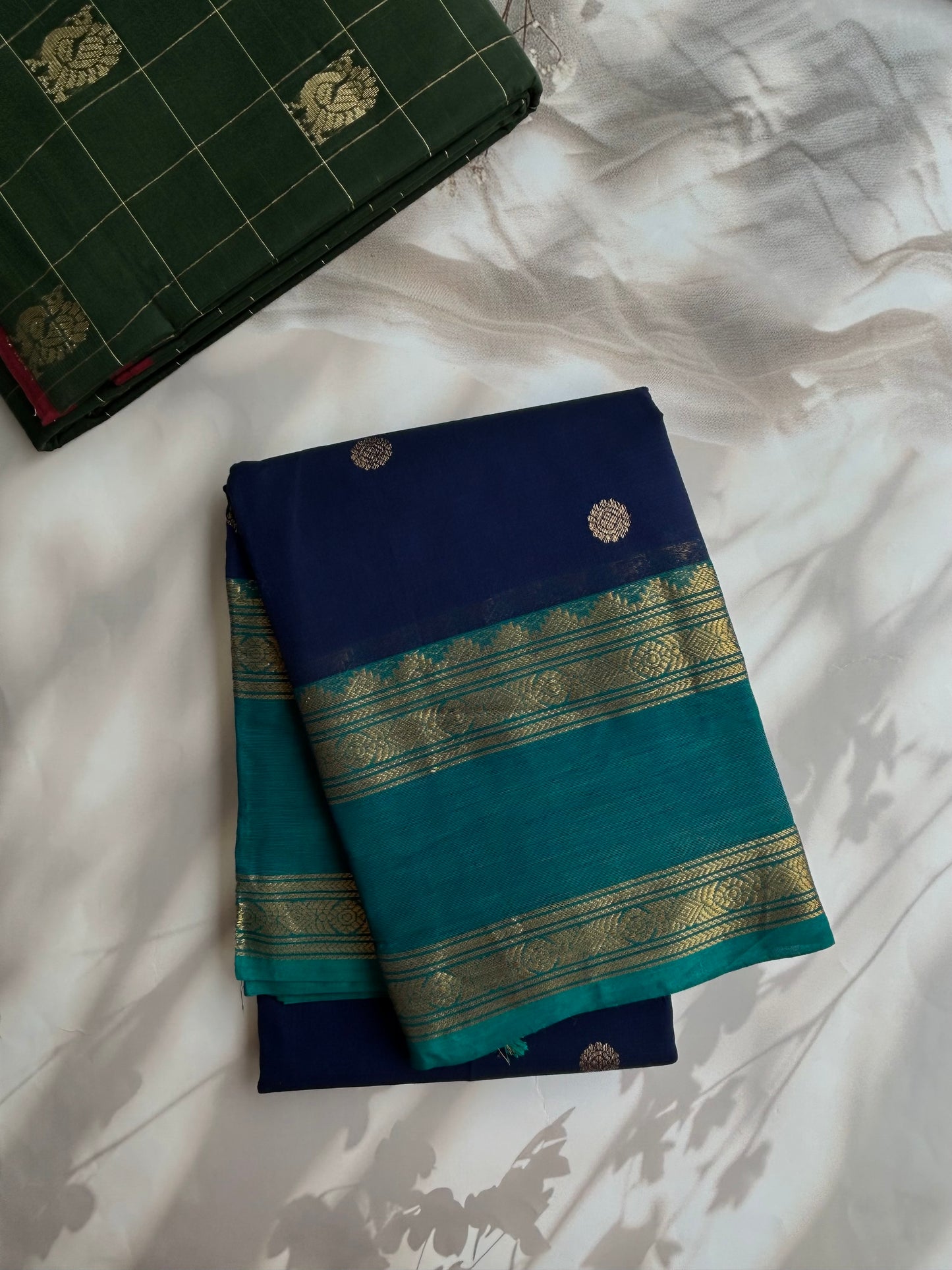 Kanchi cotton saree with annam zari butta weaves & grand pallu