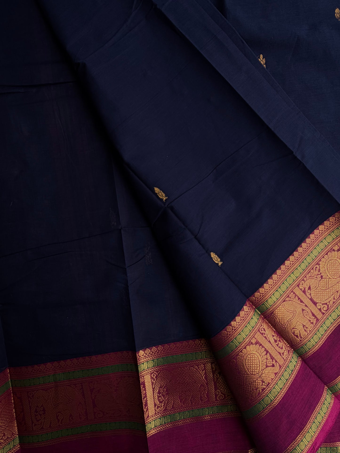 Kanchi cotton saree with butta weaves