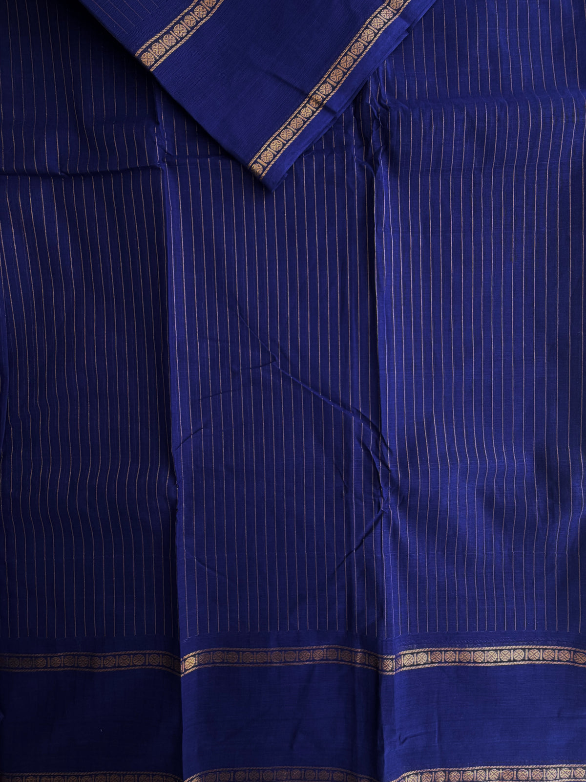 Kanchi cotton saree with Vairaoosi weaves blue