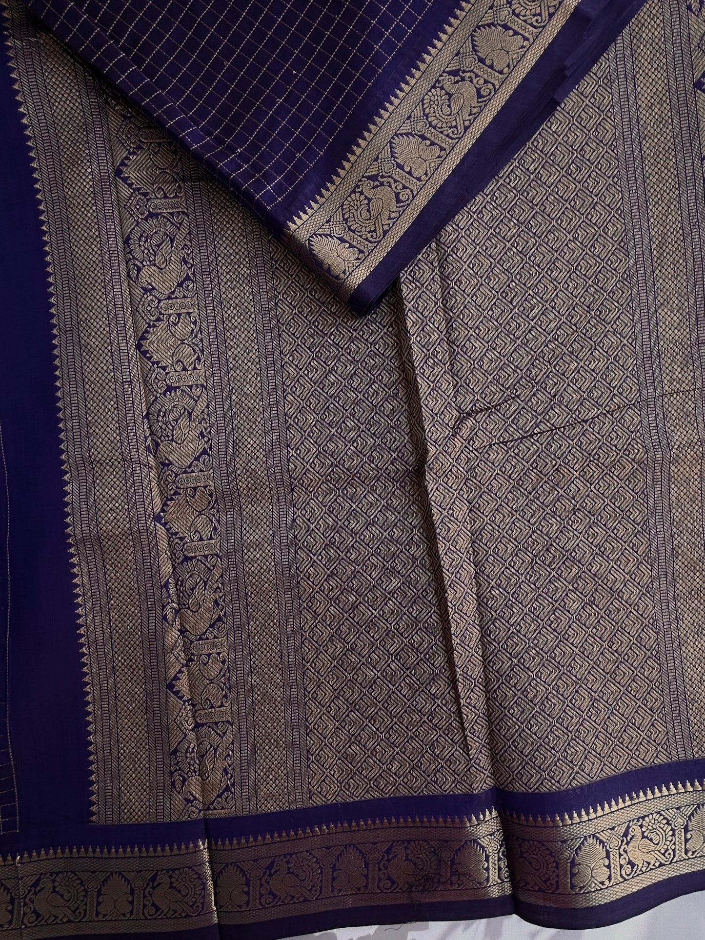 120 count Kanchi cotton with zari kattam & grand pallu