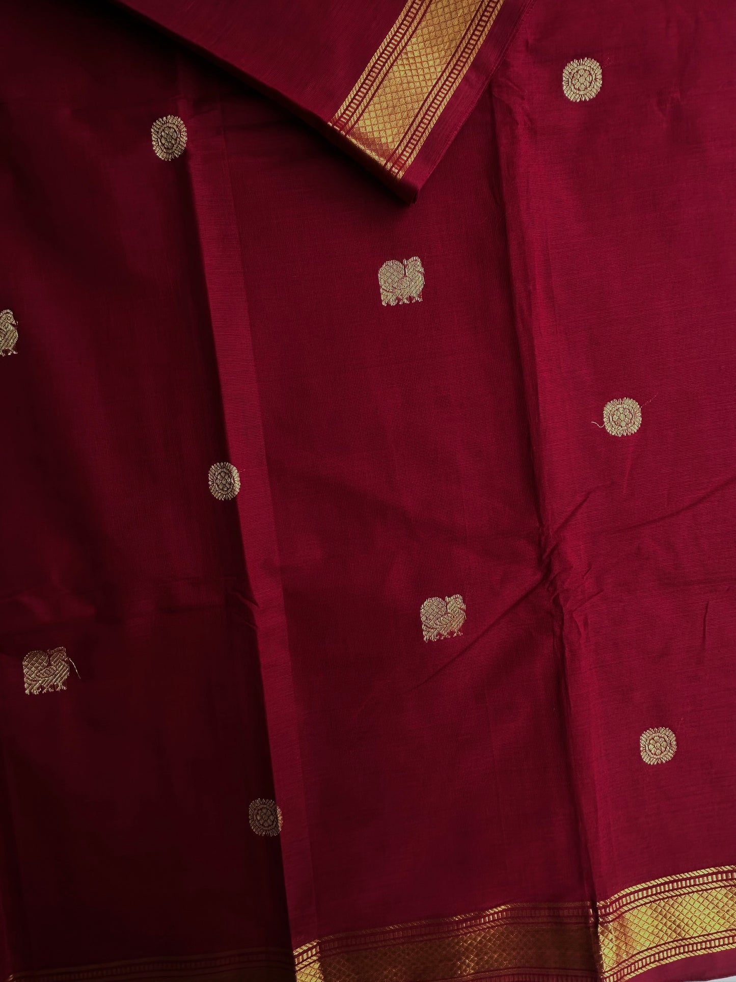Kanchi cotton with zari weaves on body and pallu - Rustic Maroon