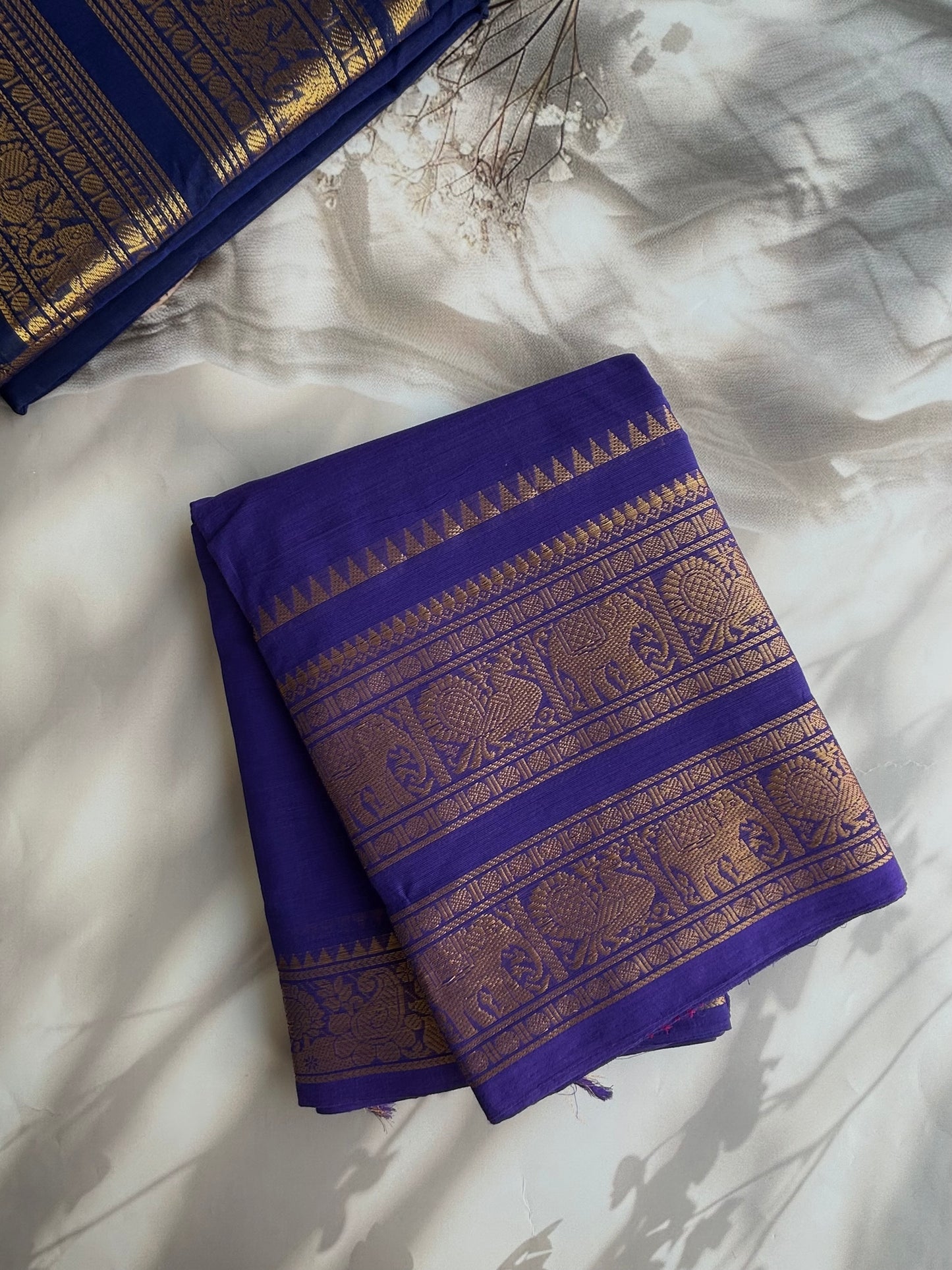 Kanchi cotton saree with rettapett border