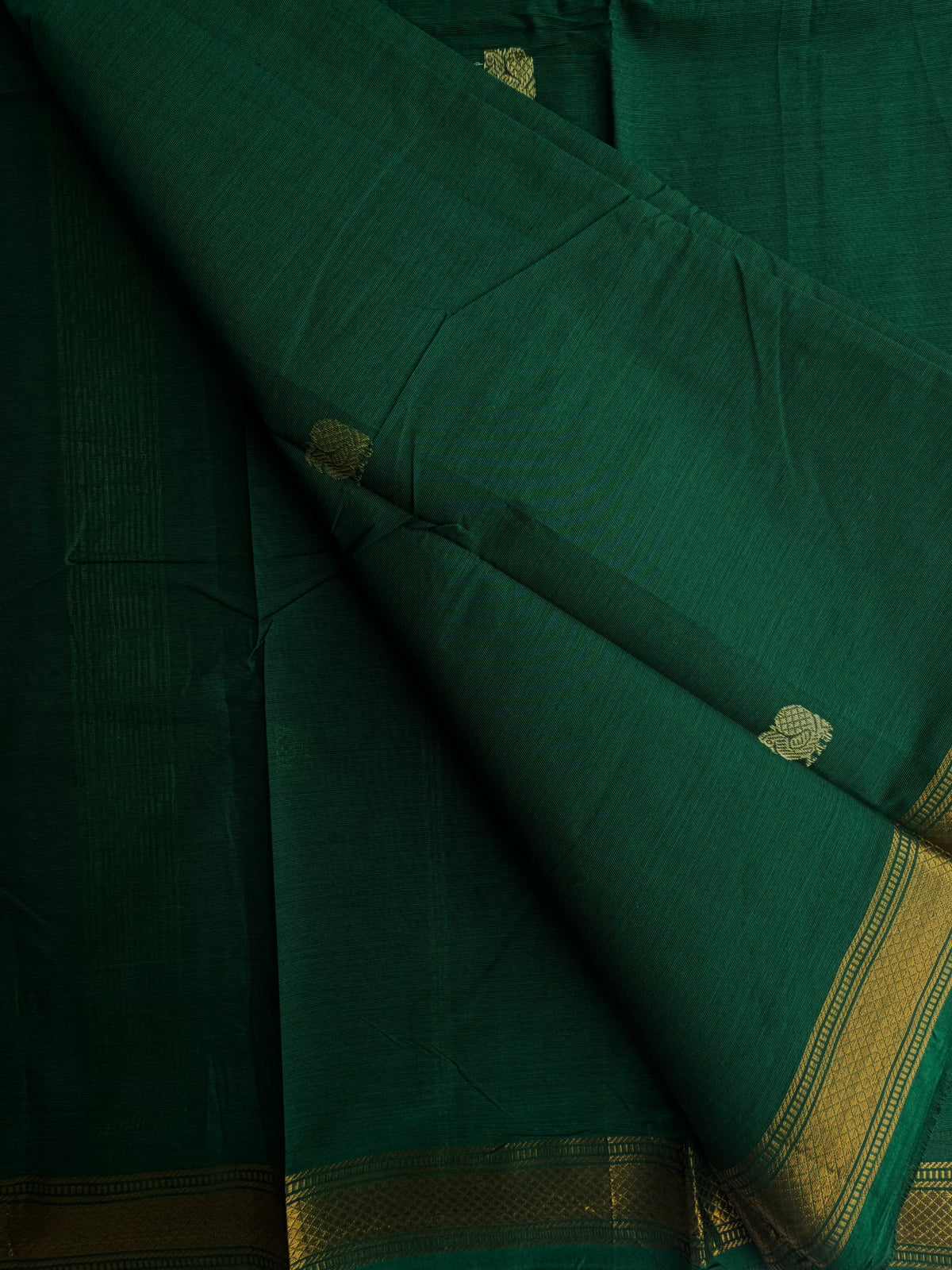 Kanchi cotton saree with annam zari weaves - green