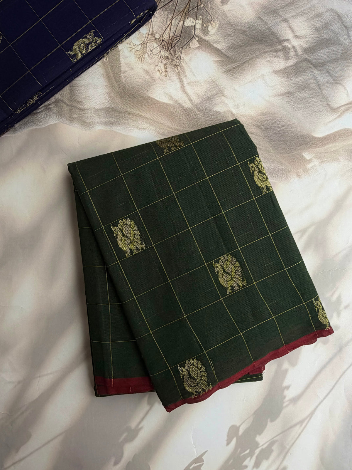 Kanchi cotton saree with premium zari kattam weaves - green with maroon border