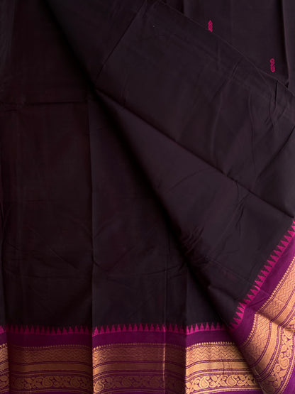 Kanchi cotton saree in butta weaves