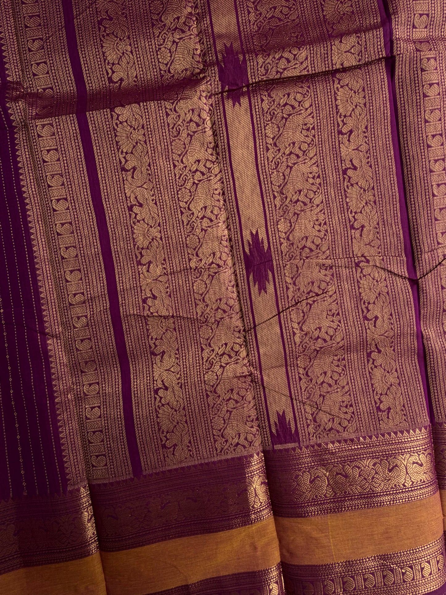 Kanchi Cotton saree with Vairaoosi weaves & grand pallu - violet