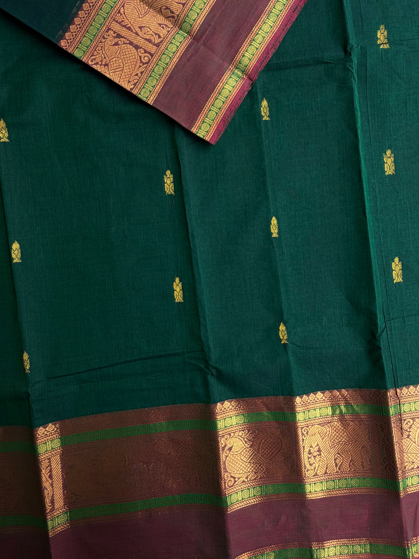 Kanchi cotton saree with butta weaves