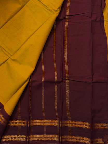 Sungudi Cotton saree with contrast border