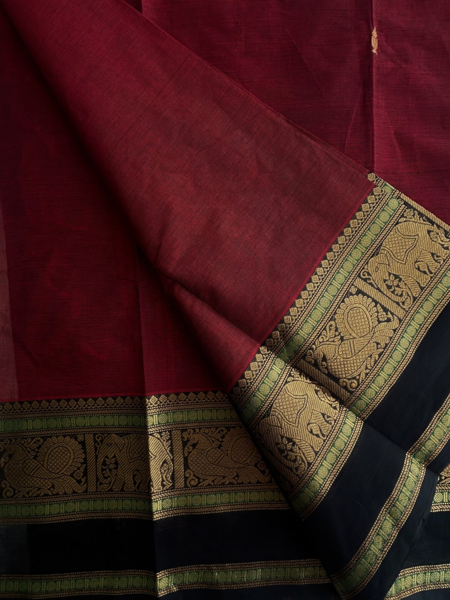 Kanchi cotton saree with butta weaves