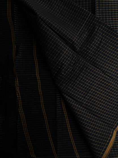 Sungudi cotton saree in checks - black