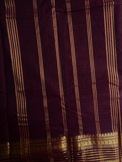 Kanchi cotton with zari weaves